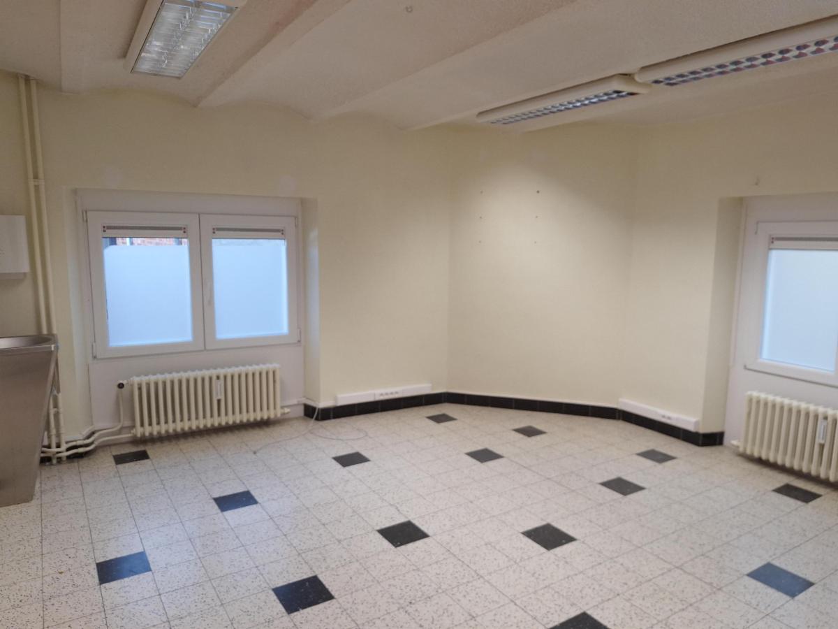 photo 8 du bien Plateau de bureaux en plein centre de Soignies