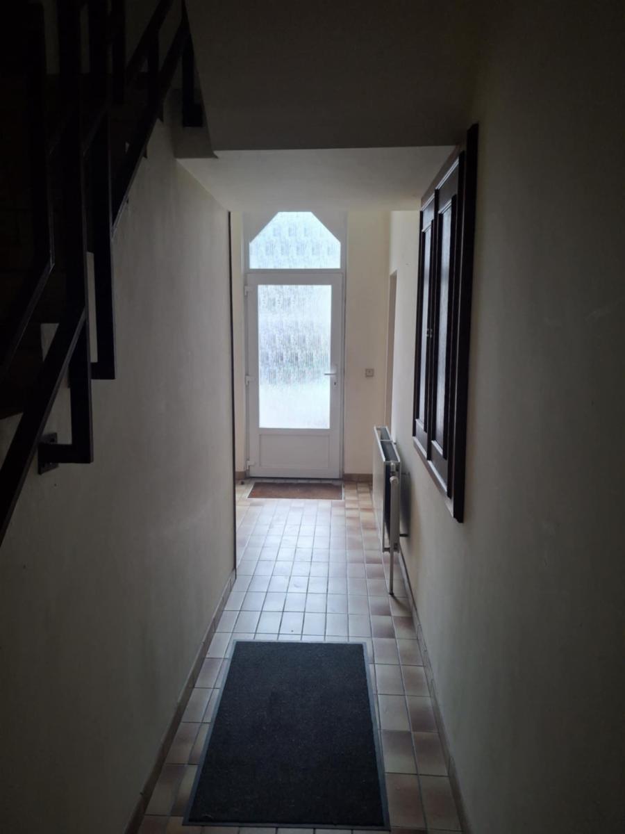 photo 2 du bien Appartement une chambre avec cave et garage en très bon état