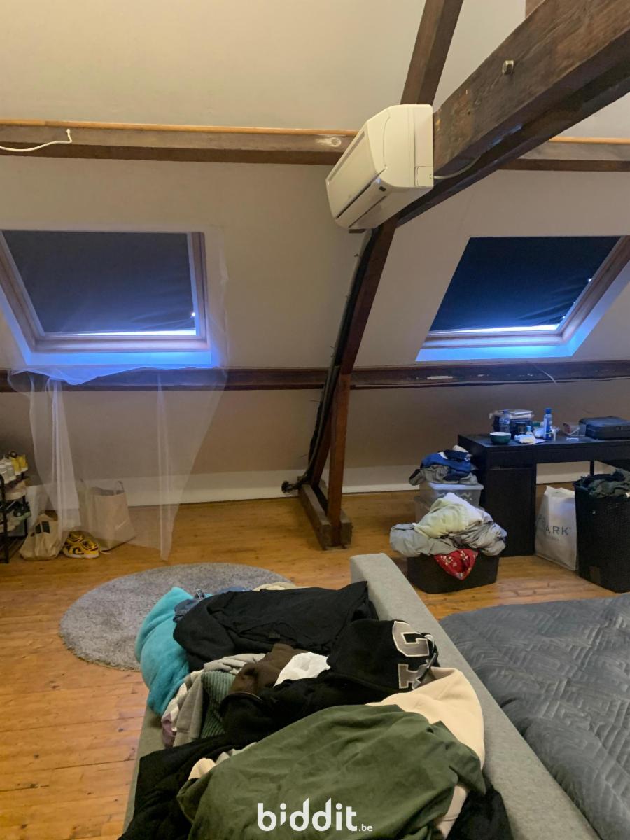 photo 24 du bien Maison 3 façades avec jardin et garage à La Louvière.