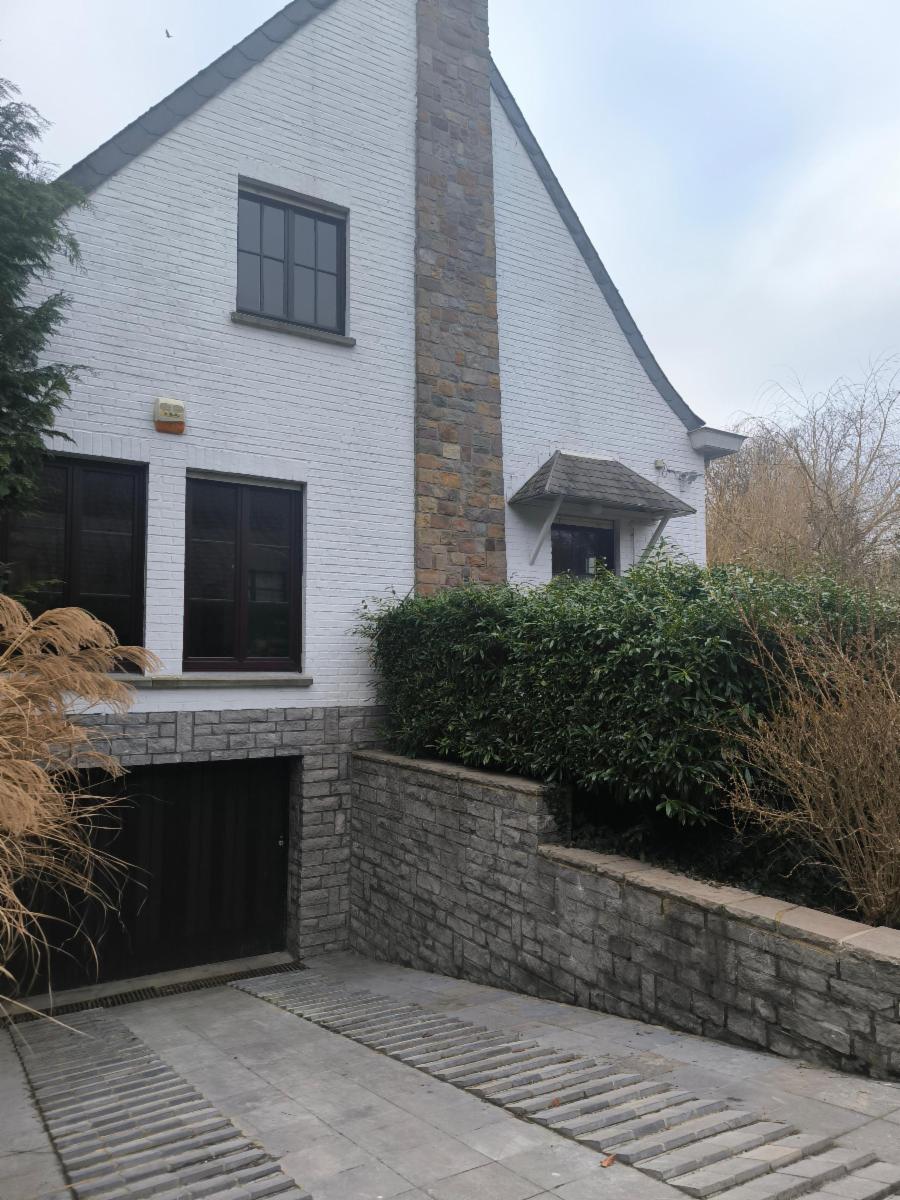 photo 3 du bien VILLA DE CARACTÈRE + PASSAGE LATERAL + GRAND JARDIN ET BOIS