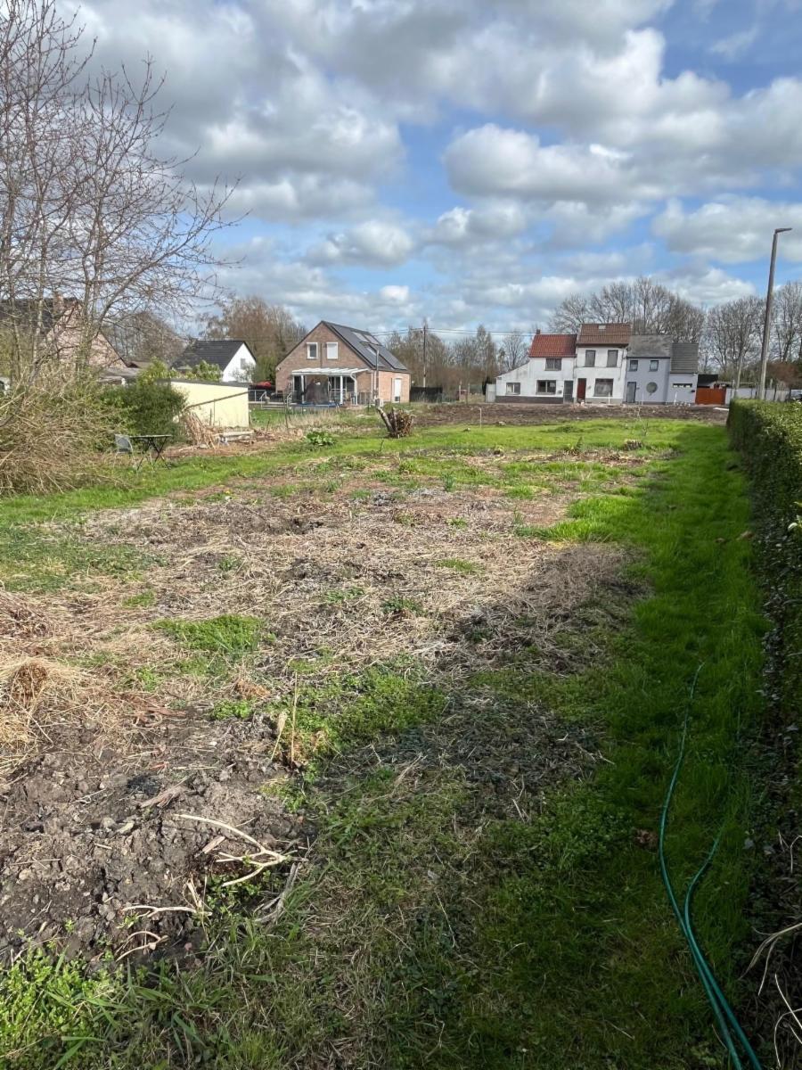 1 terrain comprenant 2 lots, cité champs StPierre, Quaregnon