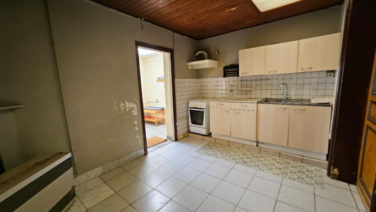 photo 3 du bien Maison à rénover proche du centre-ville