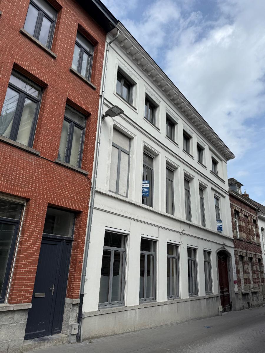 Bureaux à vendre - Rue Madame15, 7500 Tournai