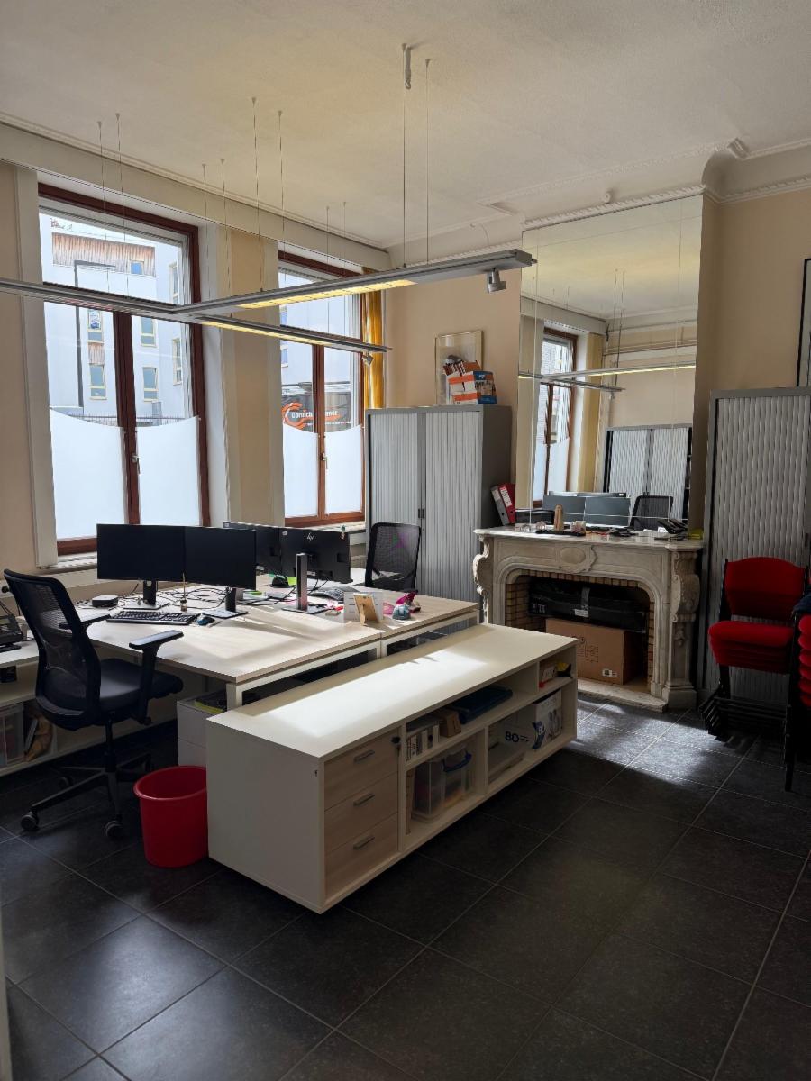 photo 7 du bien Grand bâtiment administratif centre-ville de Tournai