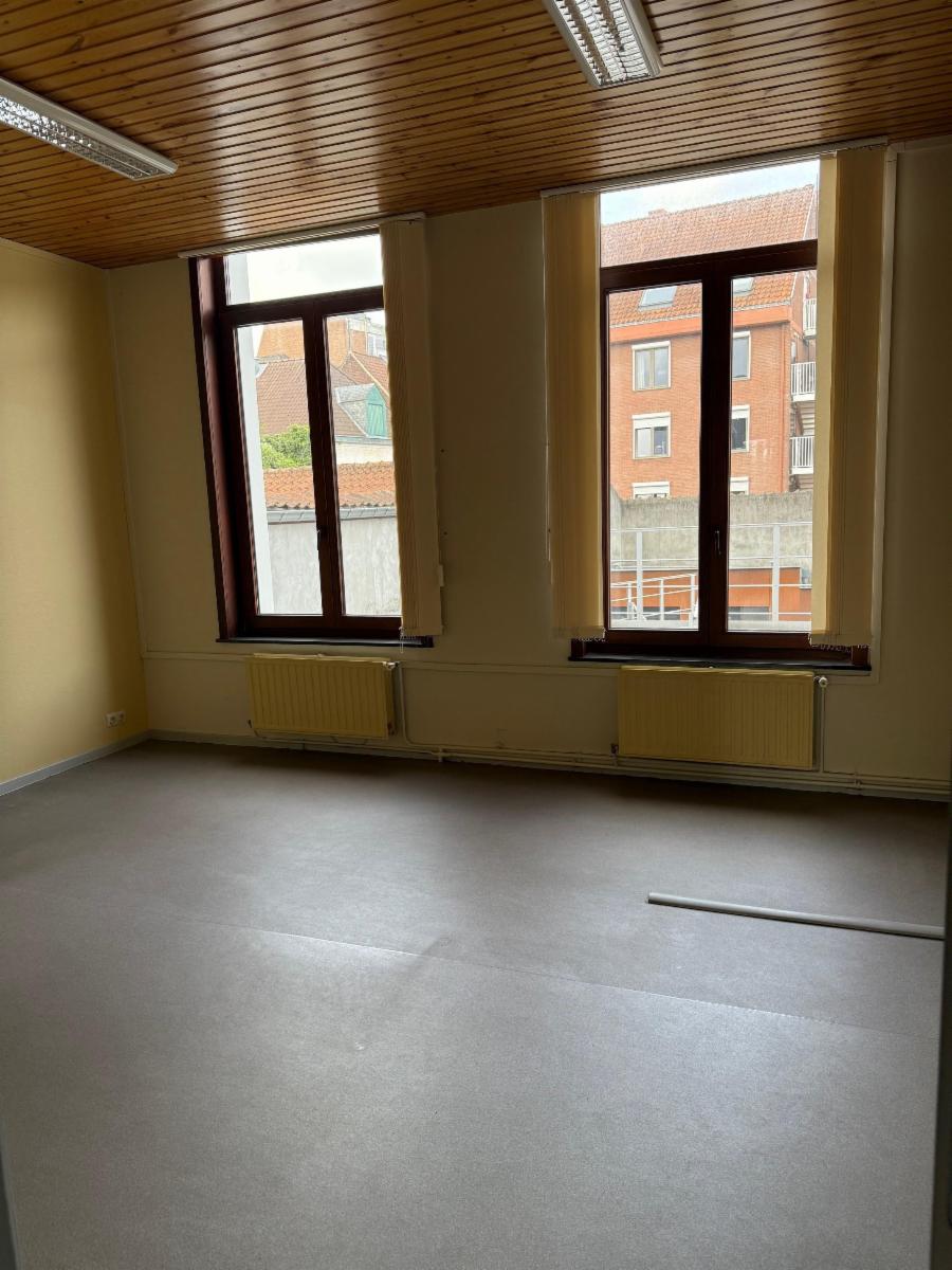 photo 13 du bien Grand bâtiment administratif centre-ville de Tournai