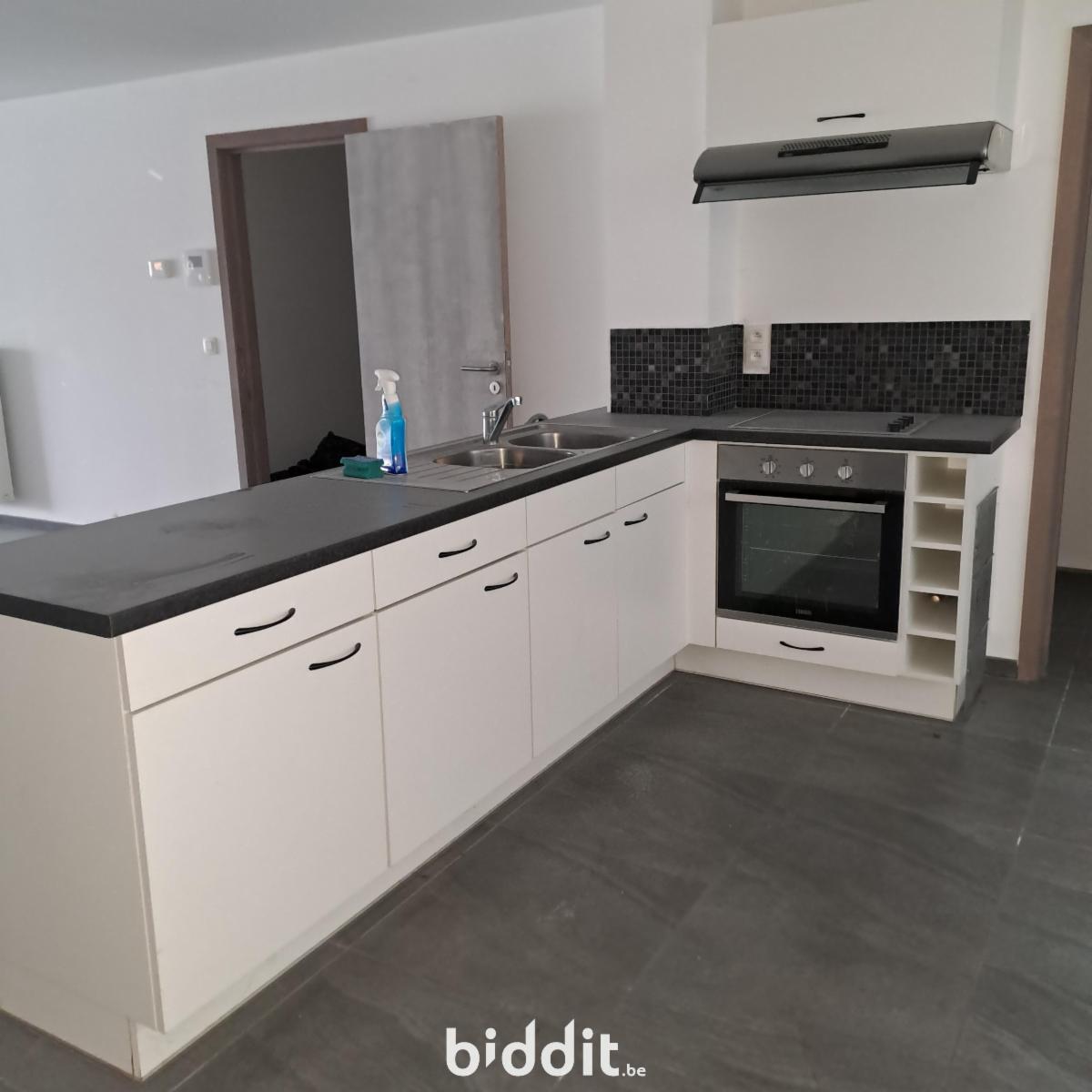 photo 2 du bien Appartement 2 ch avec emplacement de parking.