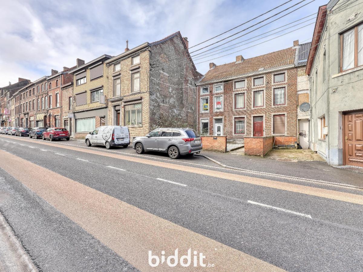 Maison enchères BIDDIT - Chaussée de Fleurus (GY)189, 6060 Gilly
