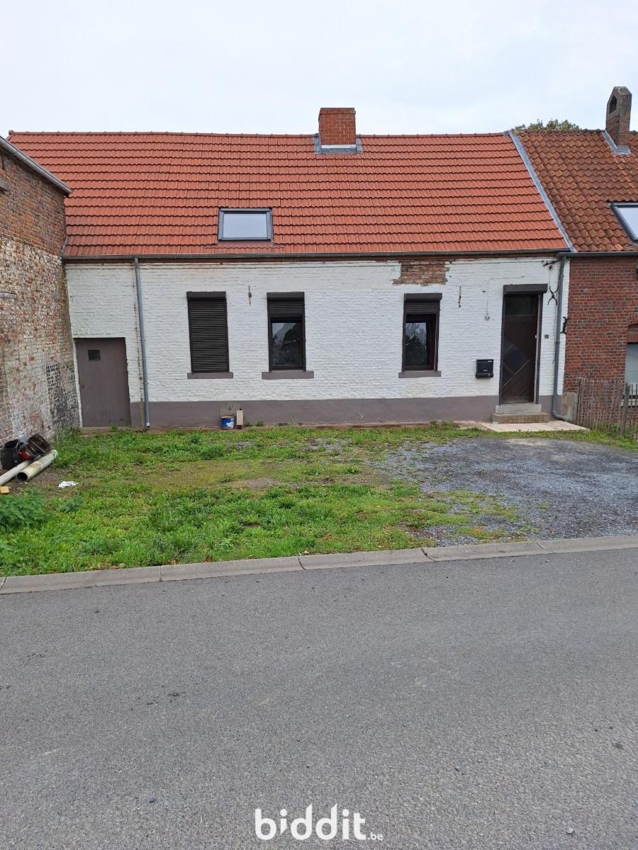 Maison enchères BIDDIT - Rue du Blairon15, 7040 Quévy-le-Petit