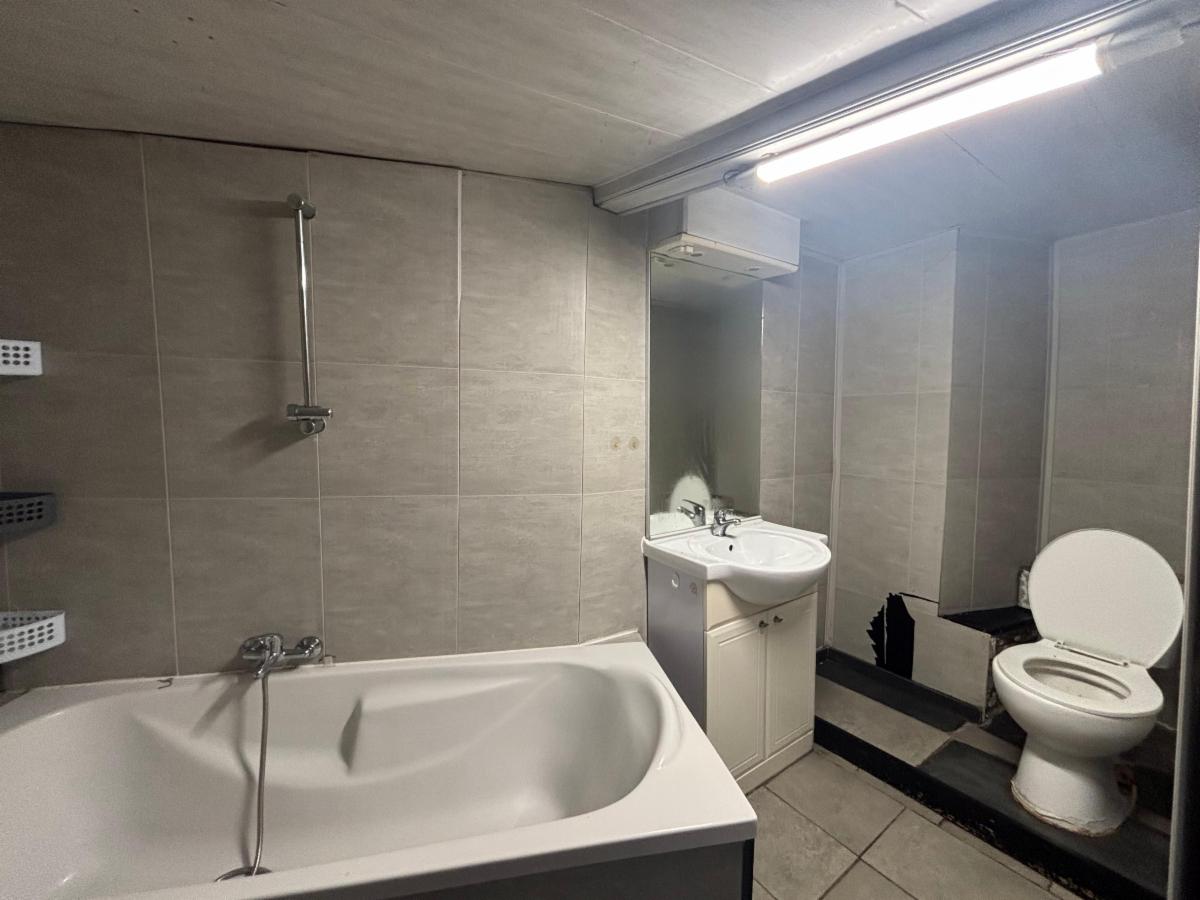 Photo 8 du bien Maison avec jardin.