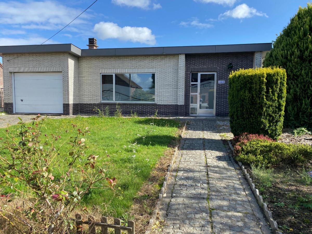 Belle villa avec grand terrain