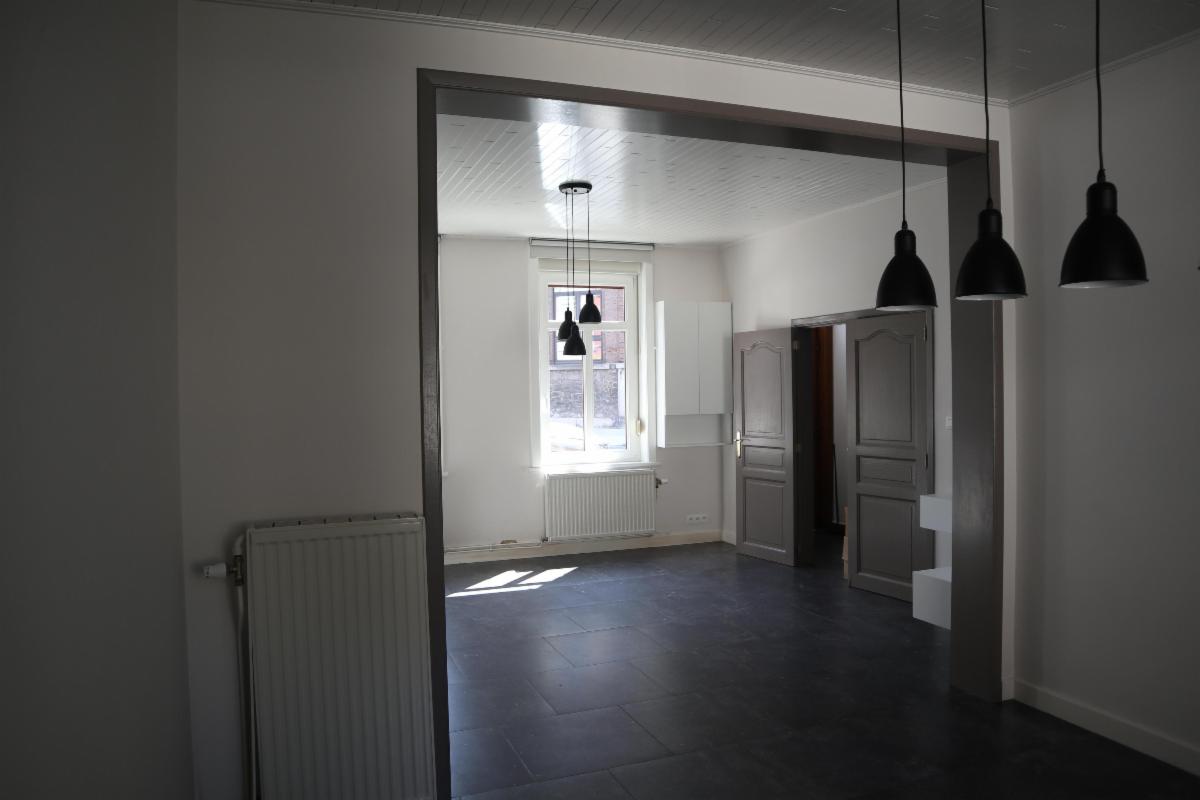 Photo 7 du bien Maison 2 façades avec cour