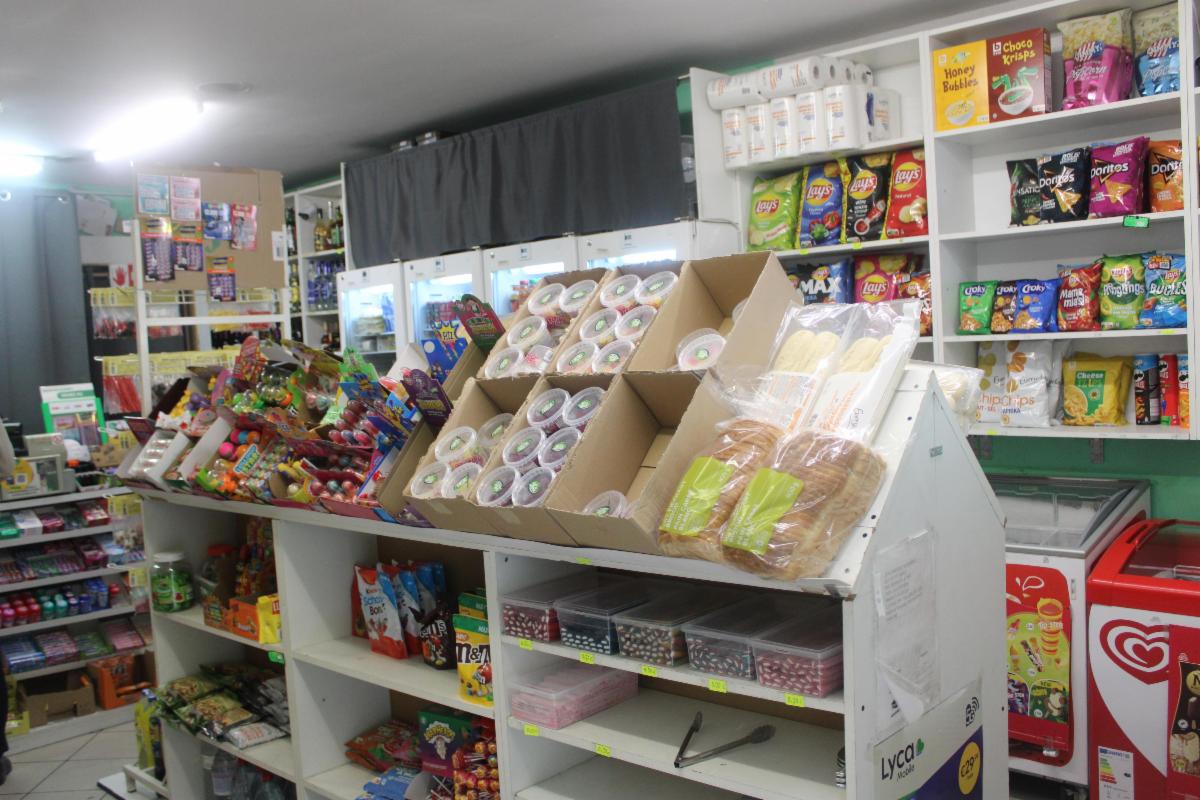 Photo 4 du bien Maison de rapport avec 2 rez-commerciaux et 2 apparts loués