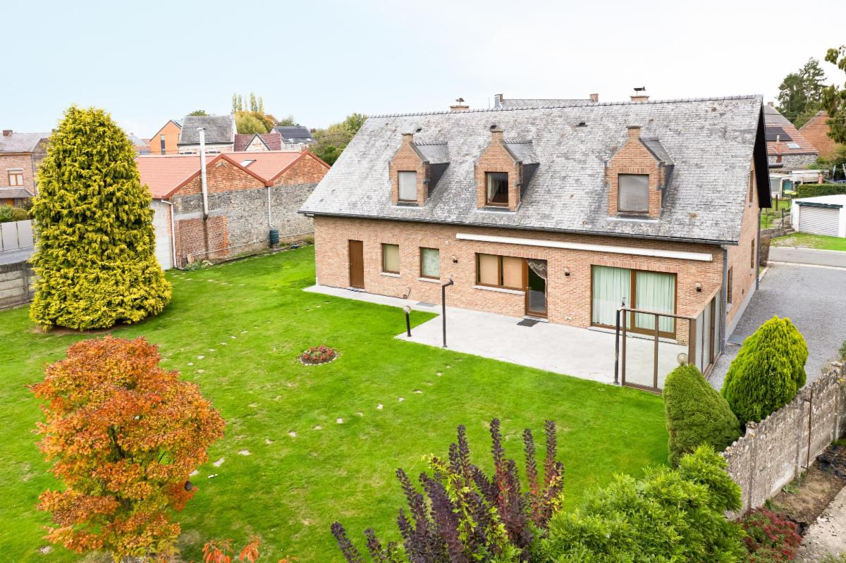 Photo 6 du bien Magnifique villa avec garage, parking et jardin