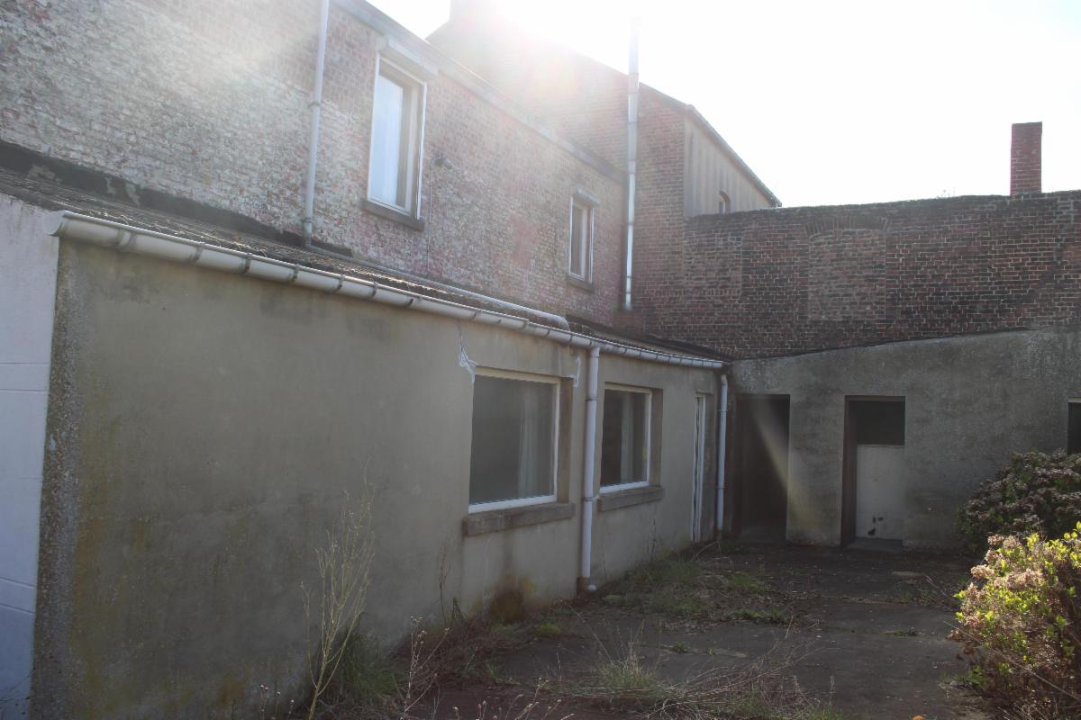 Photo 4 du bien Maison 3 façades avec garage, jardin et passage latéral