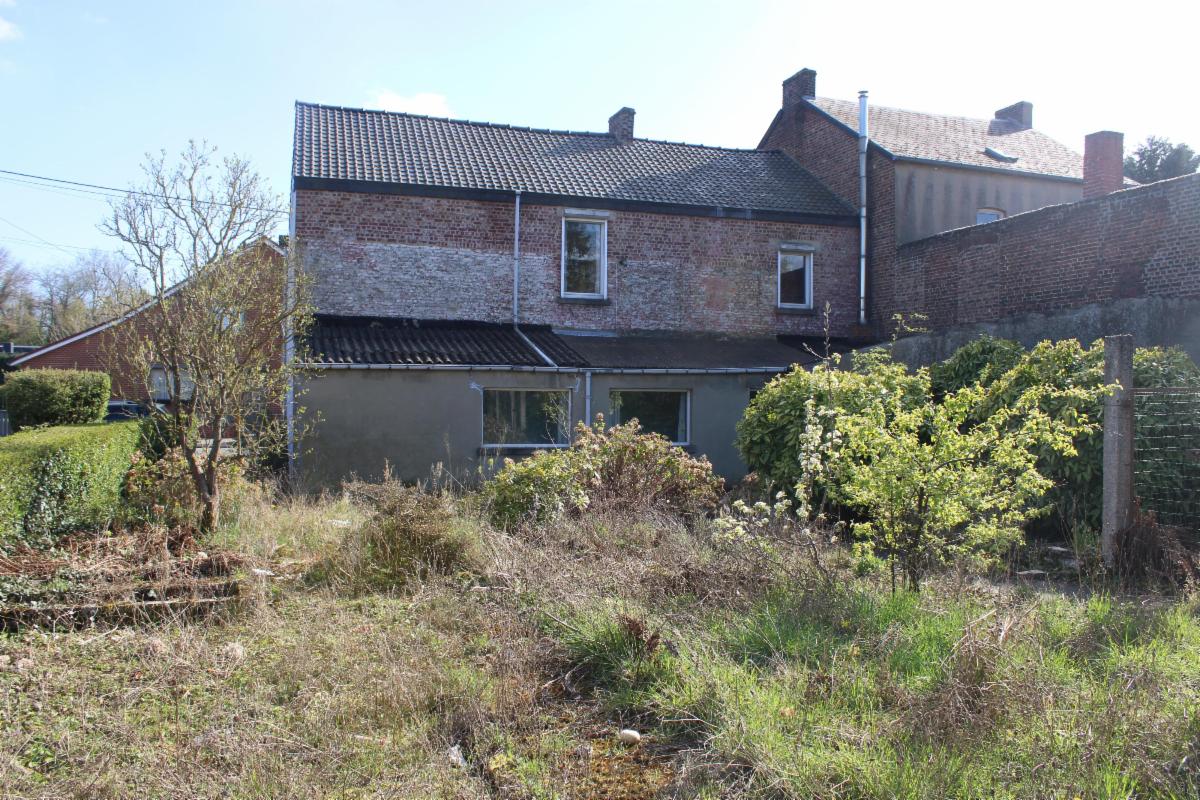 Photo 9 du bien Maison 3 façades avec garage, jardin et passage latéral