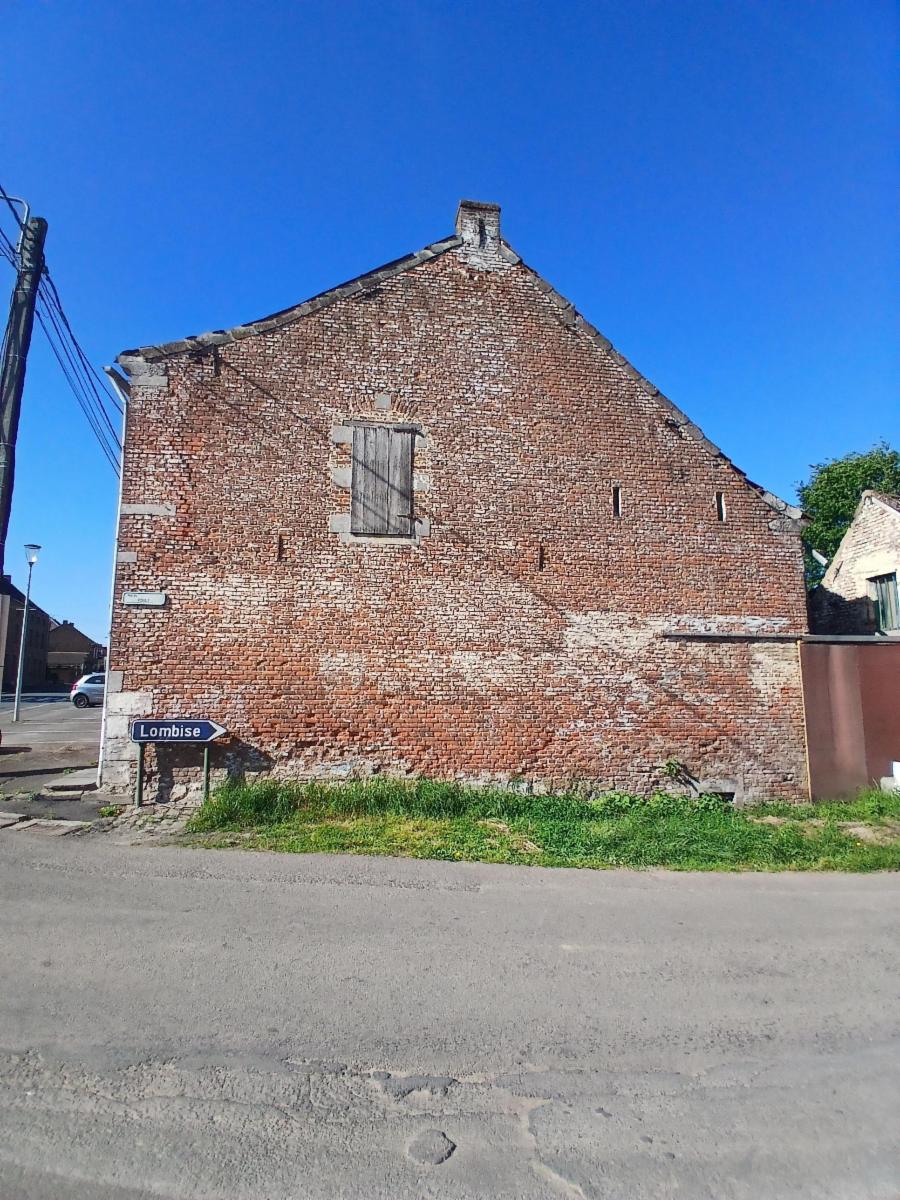 Photo 27 du bien Maison à rénover avec dépendances et jardin 