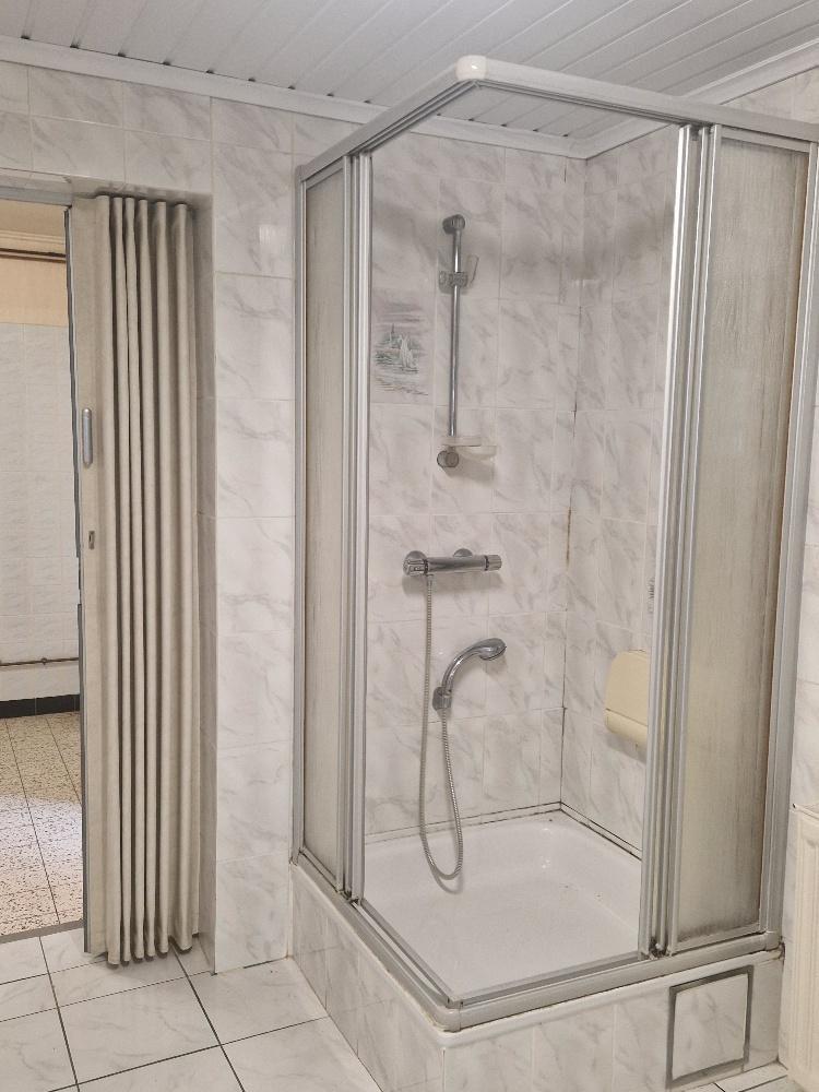 photo 8 du bien Charmante maison 4 façades.