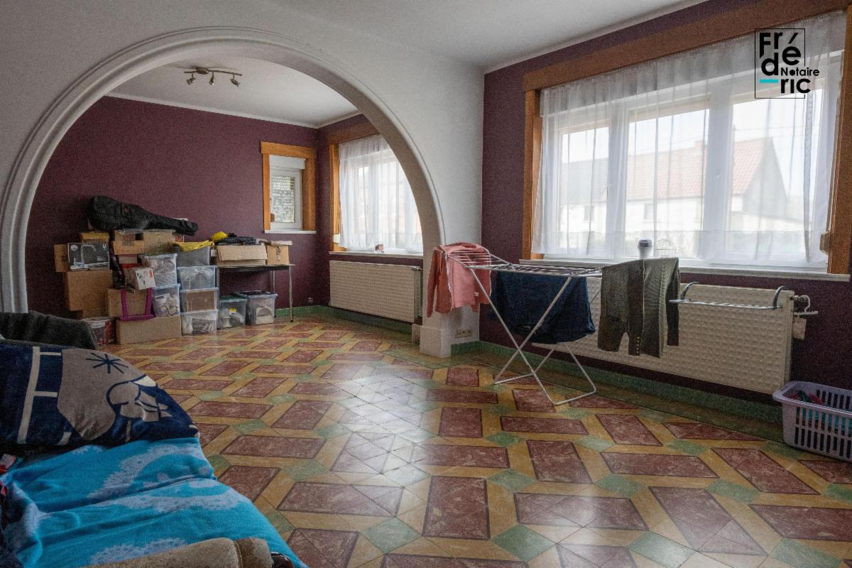 photo 4 du bien Jurbise - Villa 4 façades avec garage et jardin